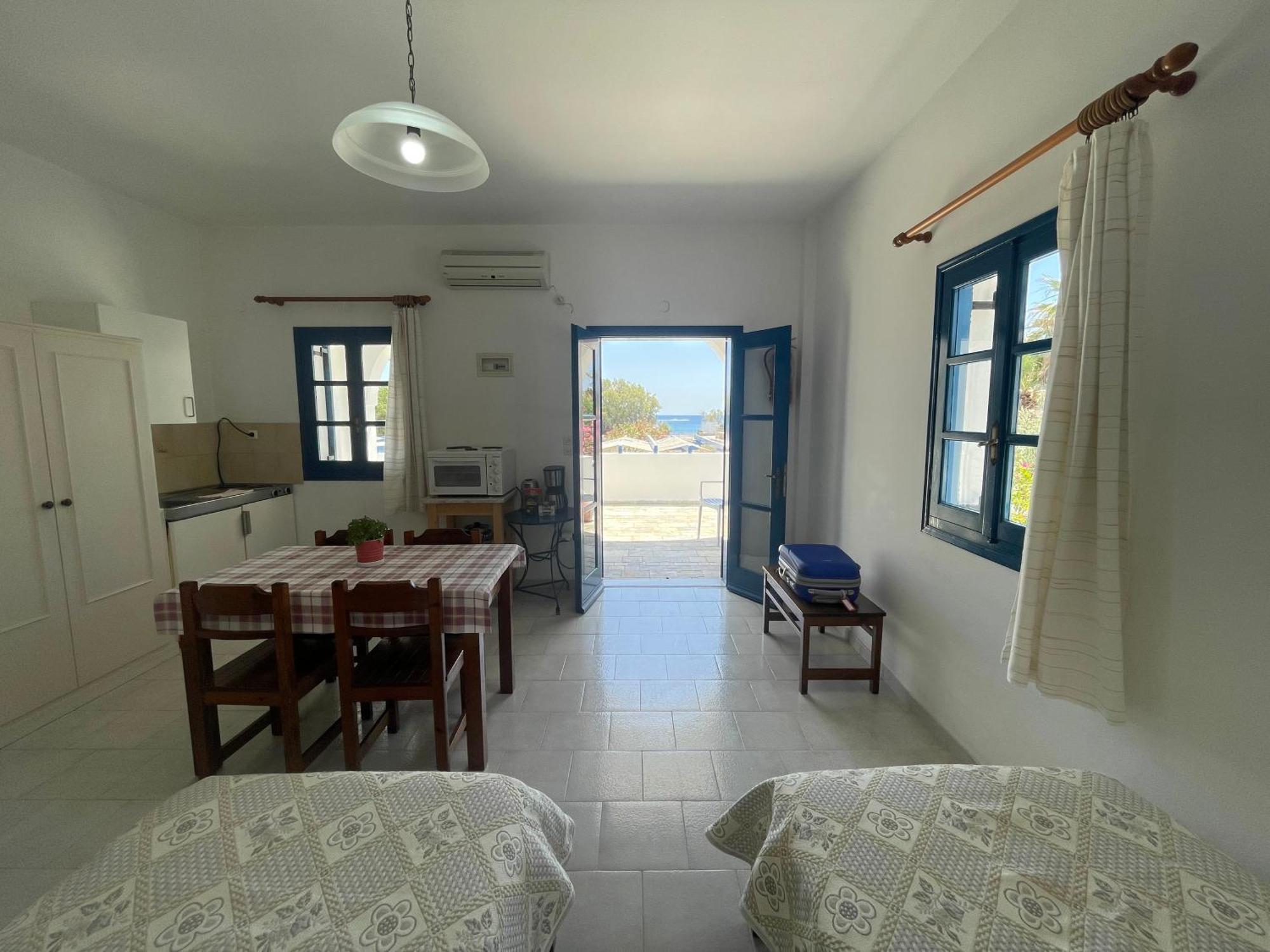 Thalassitis Coastal Apartments เปริโวลอส ภายนอก รูปภาพ